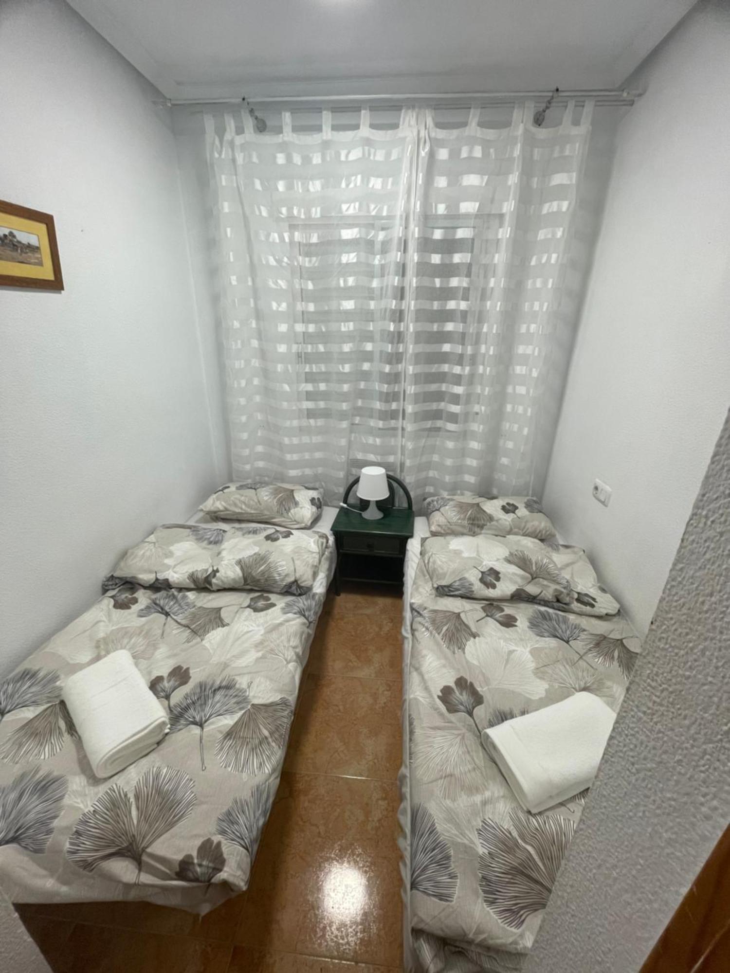 Almuden'S Green Apartment, High-Speed Free Wifi, 250M To Beach, The Center Of Торевьиа Экстерьер фото